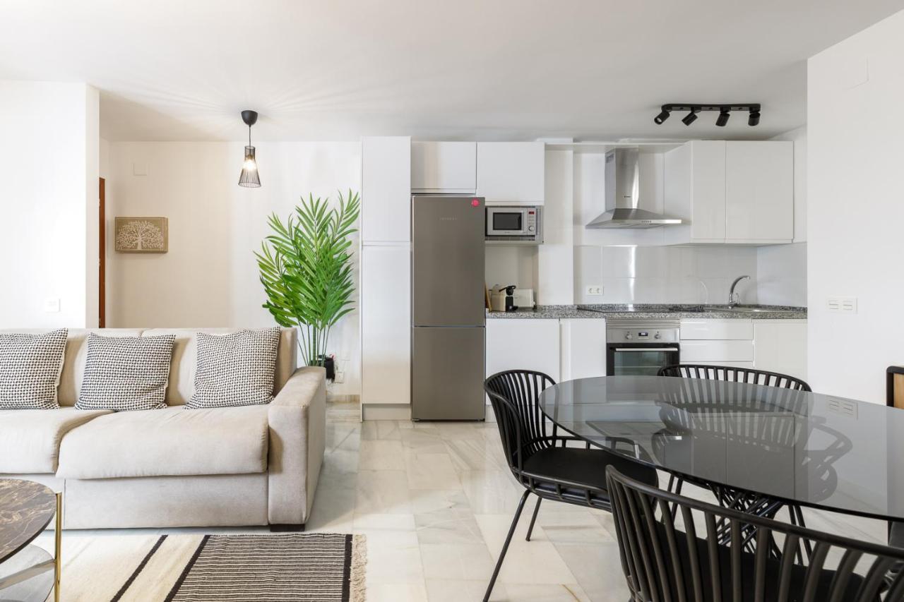 Apartment Caleta Homes - Pompidou Málaga