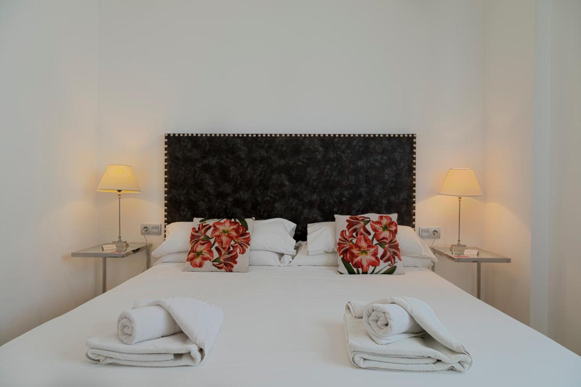 Apartment Caleta Homes - Pompidou Málaga